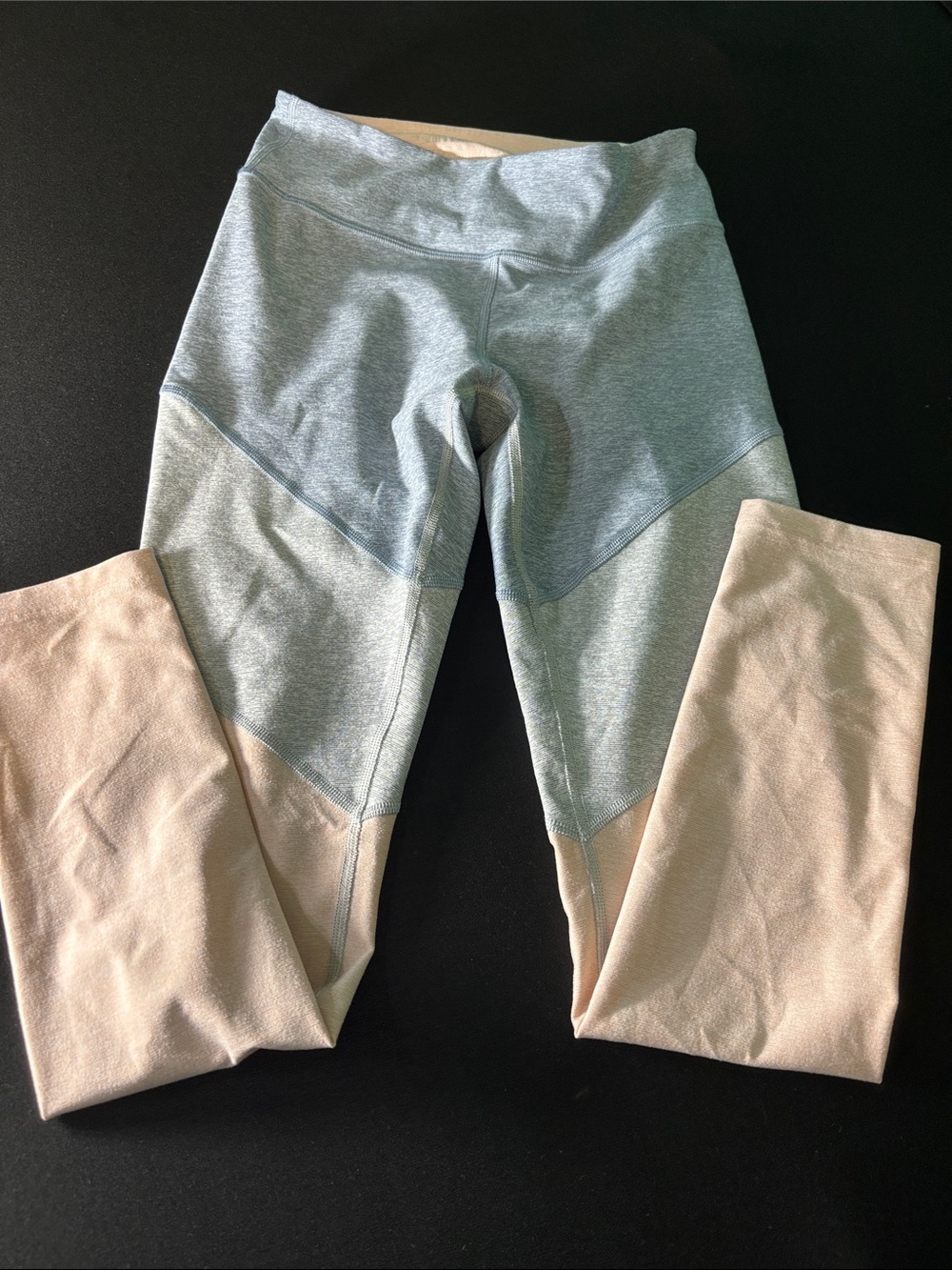 Outdoor Voices Colorblock Leggings size S